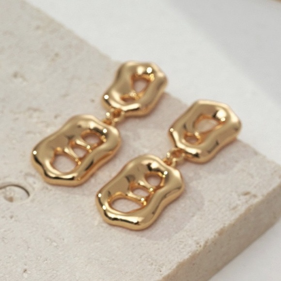 ✨ Classic 18k Vintage Gold Sterling Silver Earrings Hypoallergenic - Picture 2 of 5